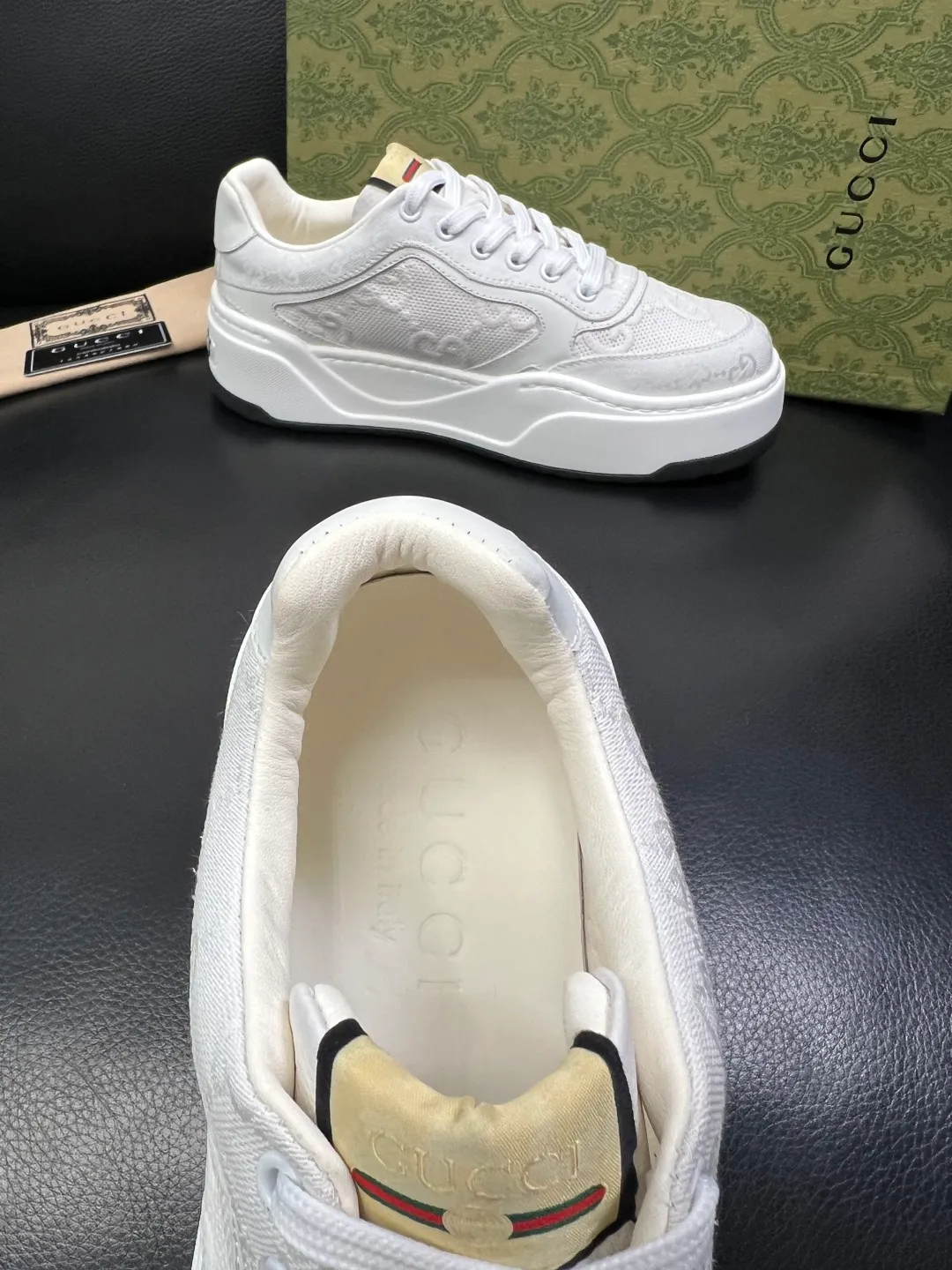 Men's shoes 💰840 Gucci high quality top crafts Gucci counter new original factory configuration, imported cowhide fabric from Italy, imported cowhide lining, breathable and comfortable, sole: original factory special supply original sole super comfortable, original factory and single goods, welcome to compare, code number 38-44 (customized 45 46)